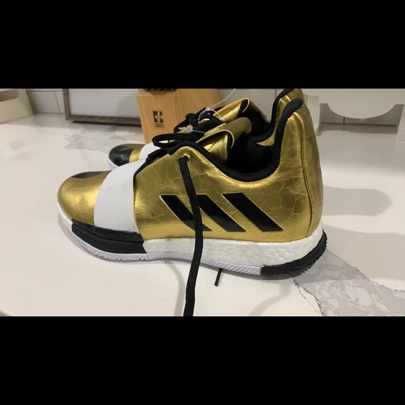 harden gold shoes